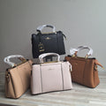 𝐂𝐚𝐫𝐭𝐞𝐫𝐚 tipo Satchel con ajustable ( Velanty ) - 𝐄𝐝𝐢𝐜𝐢ó𝐧 𝐋𝐮𝐱𝐮𝐫𝐲